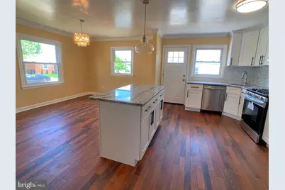 7907 Subet, Windsor Mill, MD 21244 - Photo 9