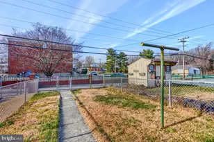 602 Aldworth Rd, Dundalk, MD 21222 - Photo 25