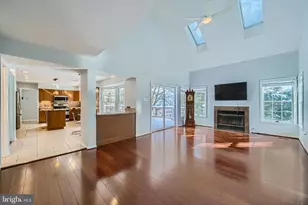 8 Sapphire Hill Ct, Baltimore, MD 21209 - Photo 5