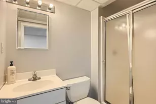 8 Sapphire Hill Ct, Baltimore, MD 21209 - Photo 27