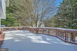 8 Sapphire Hill Ct, Baltimore, MD 21209 - Photo 31