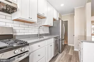 8300 Edgedale Rd, Parkville, MD 21234 - Photo 21