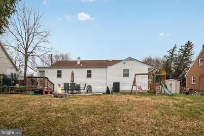 2913 Illinois Avenue, Baltimore, MD 21227 - Photo 35