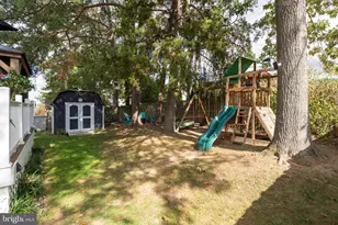 413 Bathurst Rd, Baltimore, MD 21228 - Photo 37