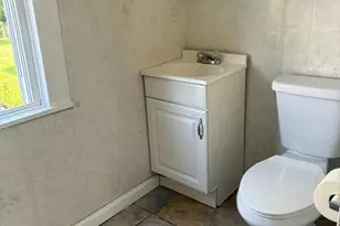 25 Egges Ln, Baltimore, MD 21228 - Photo 11