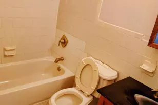 9110 Meadow Heights Rd, Randallstown, MD 21133 - Photo 15