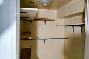 9110 Meadow Heights Rd, Randallstown, MD 21133 - Photo 11