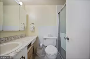 7 Slade Ave, Baltimore, MD 21208 - Photo 23