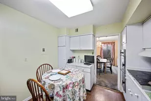 7 Slade Ave, Baltimore, MD 21208 - Photo 27