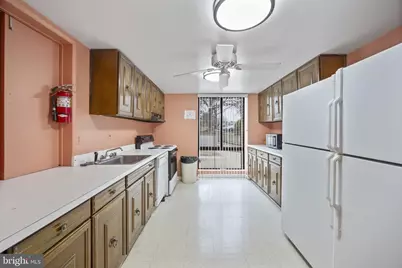 7 Slade Avenue #119, Baltimore, MD 21208 - Photo 37