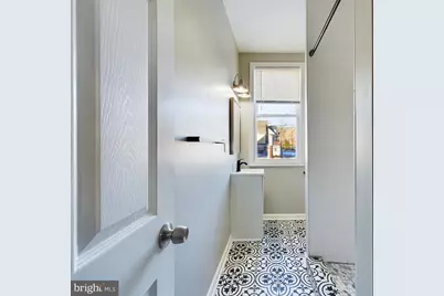 300 West Chesapeake Avenue, Towson, MD 21204 - Photo 9