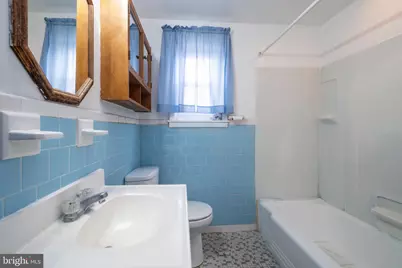 1022 Foxwood Lane, Baltimore, MD 21221 - Photo 17