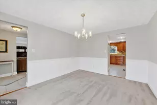 3827 Proctor Ln, Baltimore, MD 21236 - Photo 11