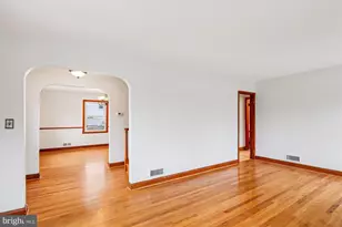 229 Gralan Rd, Baltimore, MD 21228 - Photo 13