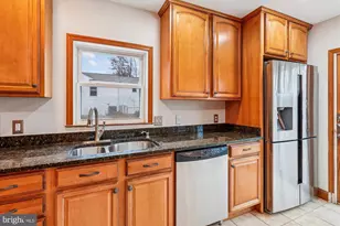 229 Gralan Rd, Baltimore, MD 21228 - Photo 5