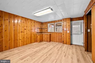 1011 Linden Ave, Baltimore, MD 21227 - Photo 31