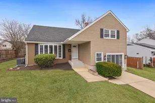 132 Warwick Dr, Lutherville Timonium, MD 21093 - Photo 3