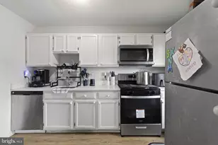 9 Slavin Ct, Nottingham, MD 21236 - Photo 5