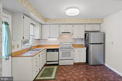 4006 Silvage Road, Baltimore, MD 21236 - Photo 11