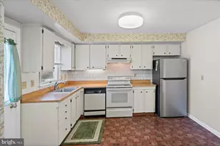 4006 Silvage Rd, Baltimore, MD 21236 - Photo 11