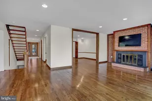 2 Coldwater Ct, Towson, MD 21204 - Photo 25