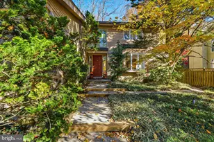 2 Riderwood Station, Towson, MD 21204 - Photo 1