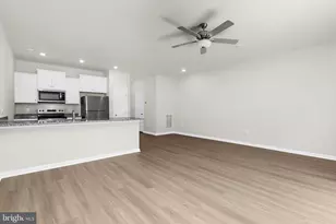 8143 Bartholomew Ct, Baltimore, MD 21206 - Photo 9