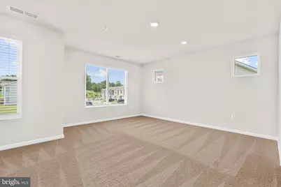 8135 Bartholomew Court, Baltimore, MD 21206 - Photo 13