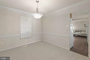 43 Yew Rd, Baltimore, MD 21221 - Photo 11