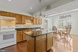 43 Yew Rd, Baltimore, MD 21221 - Photo 5