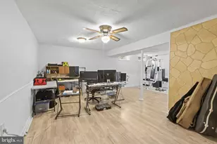 43 Yew Rd, Baltimore, MD 21221 - Photo 25