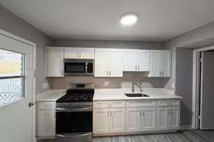 8534 Gradien Dr, Baltimore, MD 21236 - Photo 5