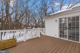 10 Ben Woods Ct, Baltimore, MD 21228 - Photo 35