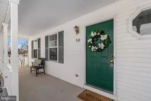 10 Ben Woods Ct, Baltimore, MD 21228 - Photo 5