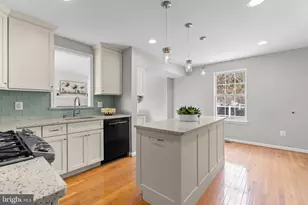 10 Ben Woods Ct, Baltimore, MD 21228 - Photo 11