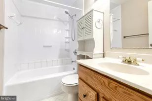 2107 Woodbox Ln, Baltimore, MD 21209 - Photo 15