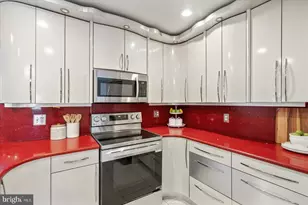 8011 Greenspring Way, Owings Mills, MD 21117 - Photo 11