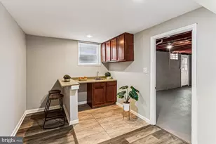 7 Cedar Bluff Ct, Baltimore, MD 21228 - Photo 31