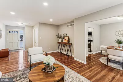 7 Cedar Bluff Court, Baltimore, MD 21228 - Photo 9