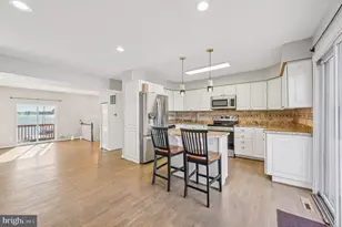 120 Villa Capri Cir, Essex, MD 21221 - Photo 9