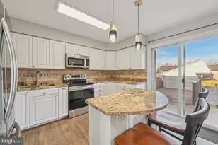 120 Villa Capri Cir, Essex, MD 21221 - Photo 7