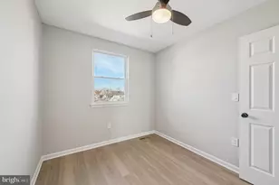 120 Villa Capri Cir, Essex, MD 21221 - Photo 17