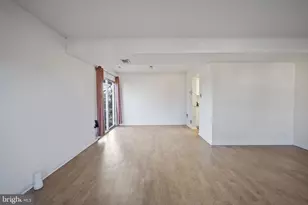 9653 Baron Pl, Baltimore, MD 21237 - Photo 5