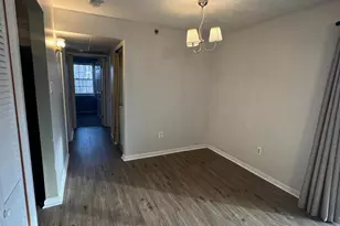 1302 Sugarwood Circle, Essex, MD 21221 - Photo 5
