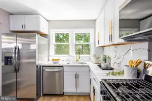 1847 Wycliffe Rd, Baltimore, MD 21234 - Photo 11