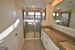 2431 Woodlands Rd, Windsor Mill, MD 21244 - Photo 19