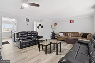 14 Sharrow Ct, Baltimore, MD 21244 - Photo 11