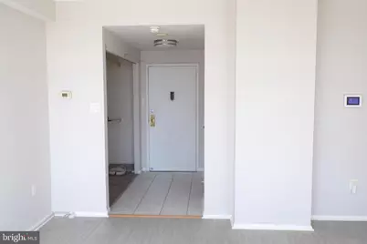 28 Allegheny Avenue #805, Towson, MD 21204 - Photo 5