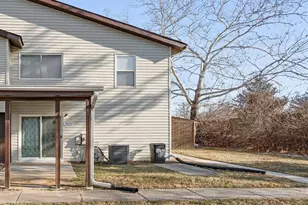 9641 Baron Pl, Rosedale, MD 21237 - Photo 33