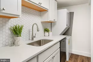 9641 Baron Pl, Rosedale, MD 21237 - Photo 13